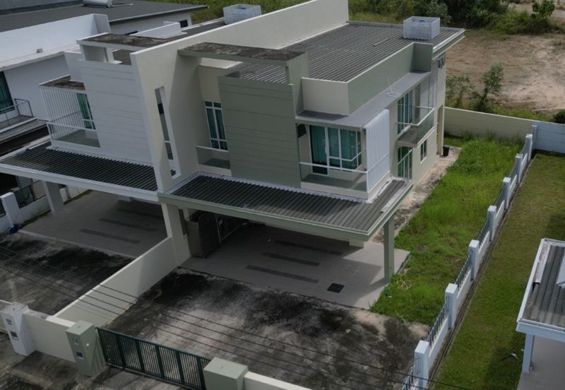 TAMAN PERTAMA MAHANDOI