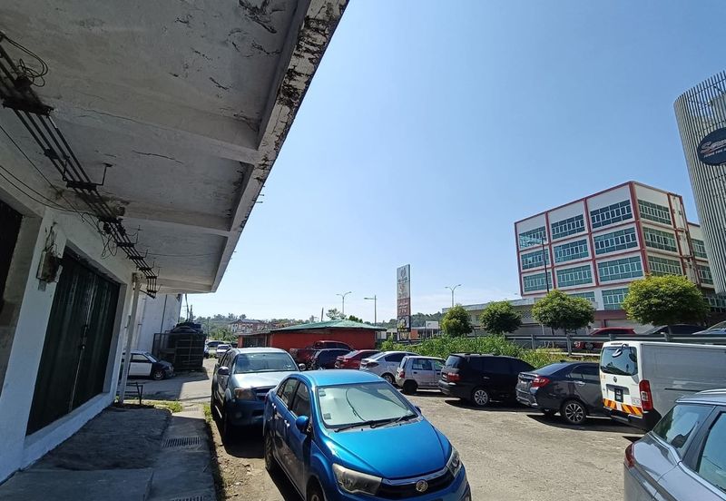 HSK Inanam Shoplot Corner CL999