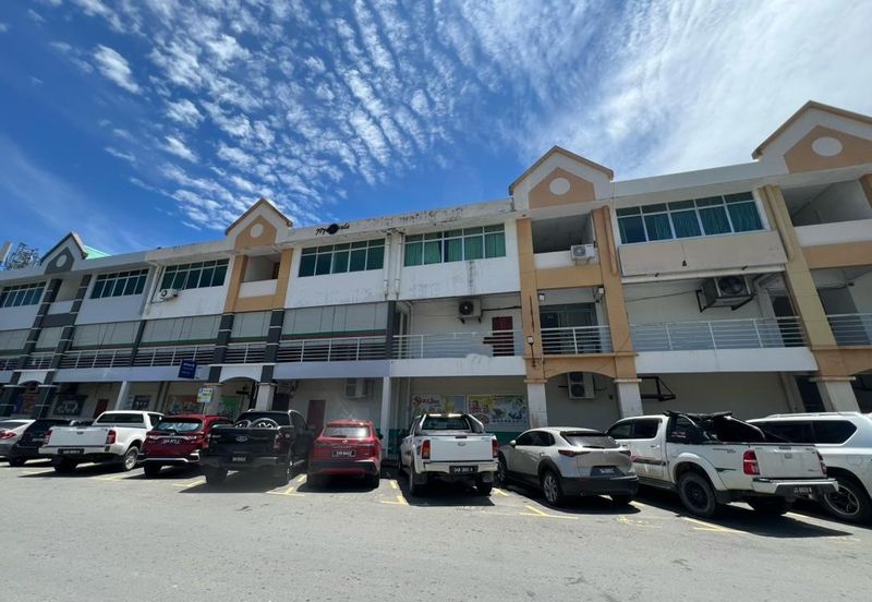 Plaza Grand Millennium 3 storey shoplot @ Penampang 