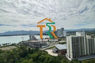 Peak Vista Fully Furnish Facing Likas Bay