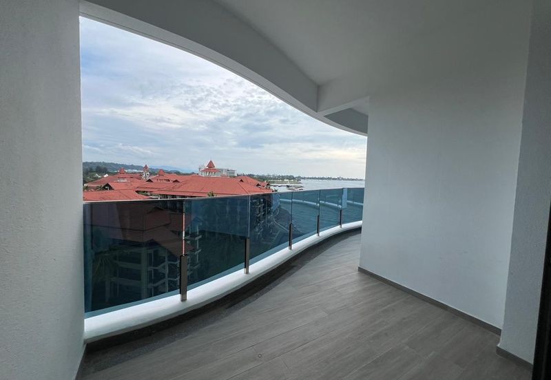 Coral Bay Luxury Seafront Condominium Sutera Harbour kota kinabalu