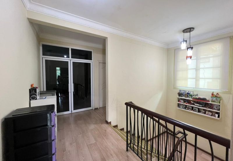 Kiansom Country Height