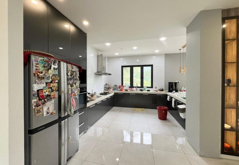 Kiansom Country Height