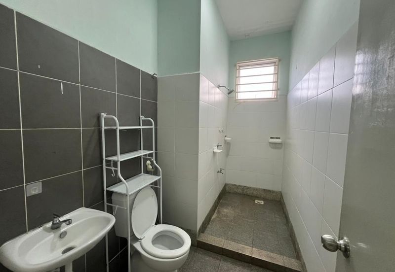 Taman Alam puteri Double Storey house Sepanggar Tuaran Telipok