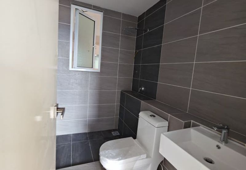 Skymillion Residence Condominium for sale