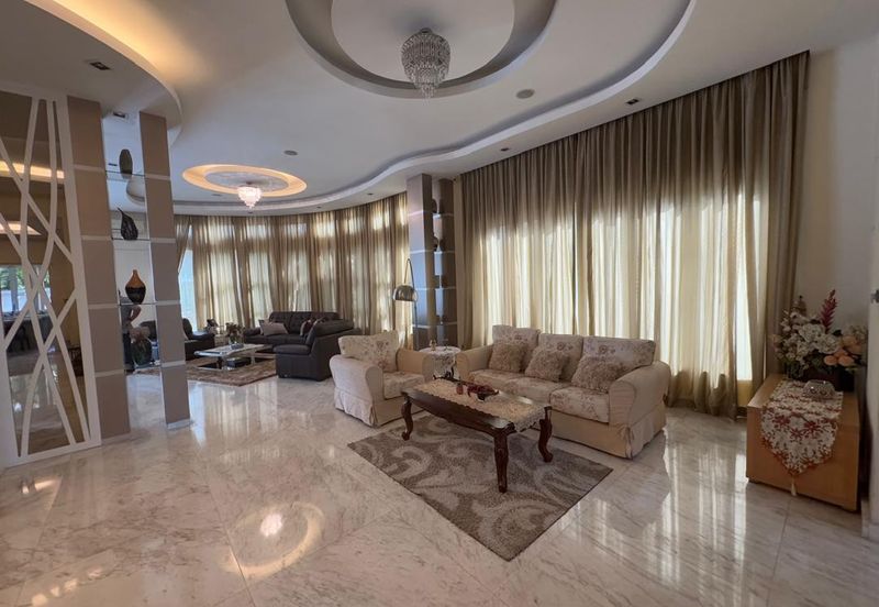 Kampung Likas Mansion 