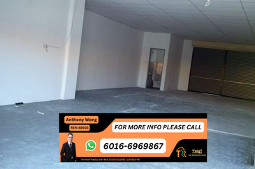 Papar Square shoplot Ground or 1st floor