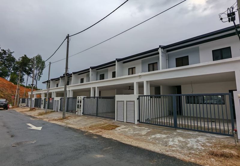 Rimba Hill Penampang- Kinarut Double Storey