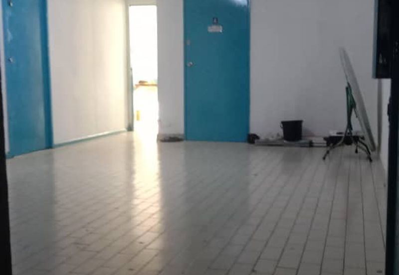 Donggongon Block G 1st floor shoplot for sale