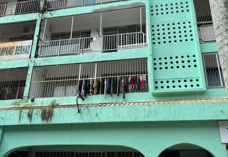 Donggongon Block G 1st floor shoplot for sale