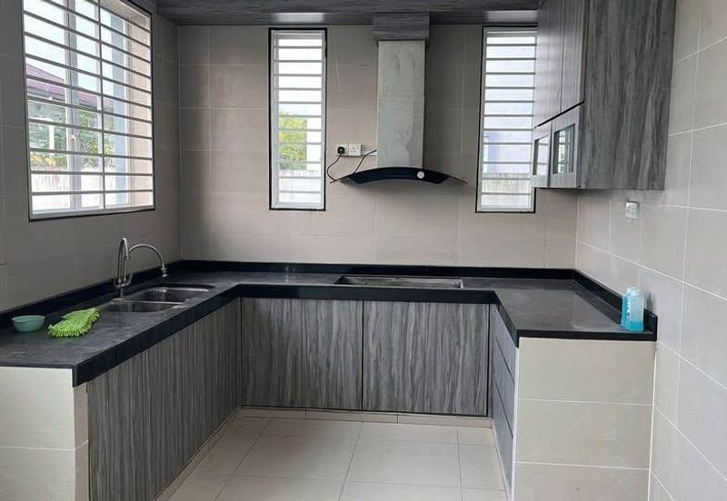 Taman Nambazan Semi Detached Doubel Storey Tanaki, Donggongon Penampang