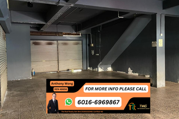 Taman Suria Shop corner penampang