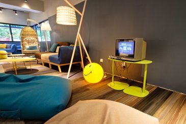 Hotel in Bandaran berjaya kota kinabalu for sale