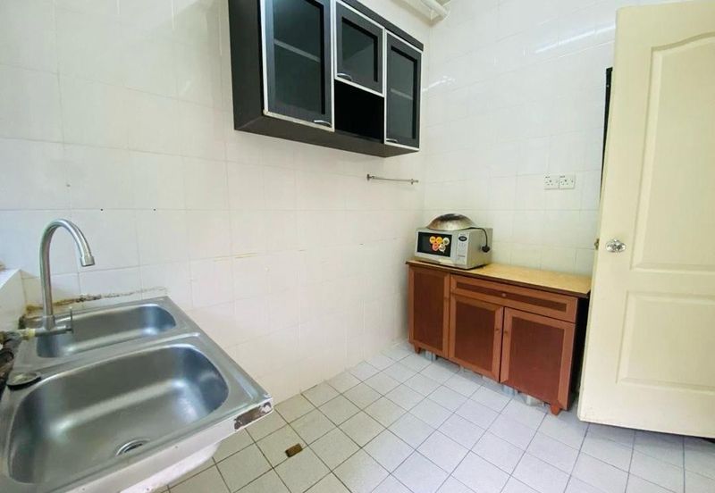 Taman Penampang Apartment Block D for sale