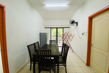 Taman Penampang Apartment Block D for sale