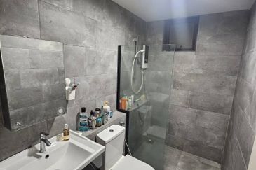 Maya condo Block C Likas