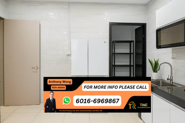 TAMAN PERTAMA MAHANDOI