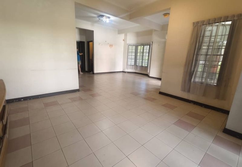 Taman Aman Iramanis Semi Detached CL999