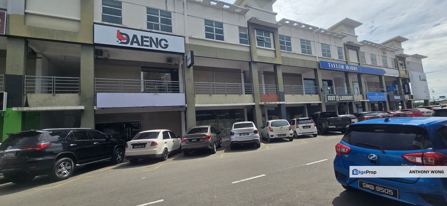 Kepayan Perdana Shoplot , Sabah, Penampang
