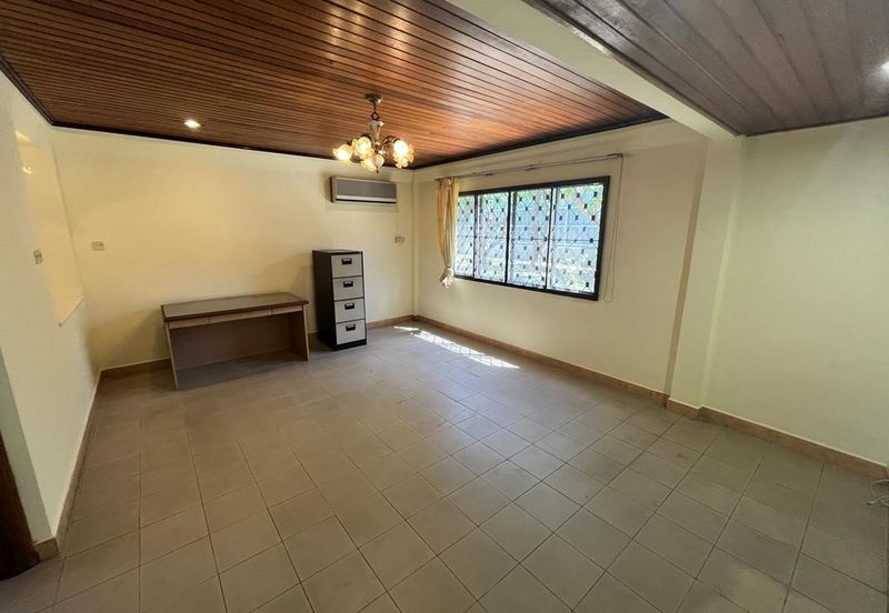 Taman Tuaran Likas Detached house