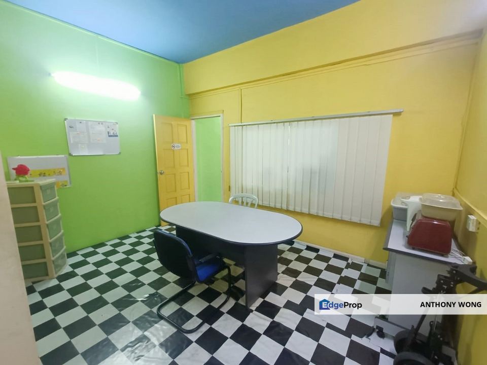 Beverly Hills plaza shoplot first floor C999, Sabah, Penampang