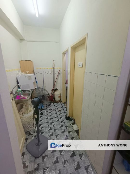 Beverly Hills plaza shoplot first floor C999, Sabah, Penampang