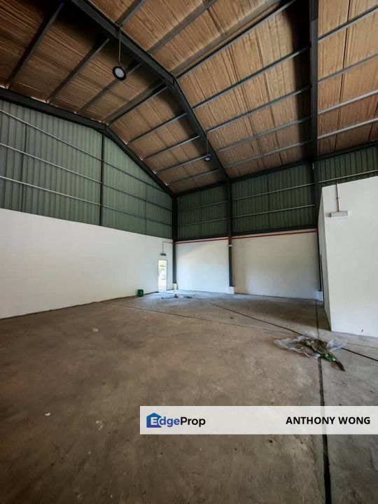 Inanam warehouse mile 7 1/2 rent , Sabah, Inanam