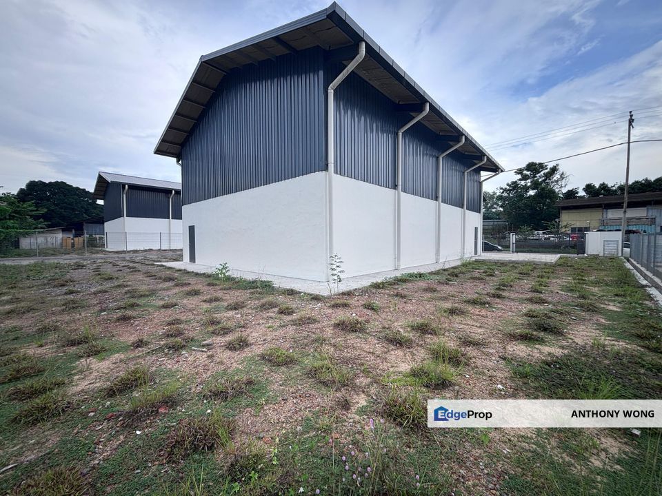 Inanam warehouse mile 7 1/2 rent , Sabah, Inanam