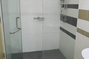 Tropicana Landmark condominium (Corner unit) Bukit Padang