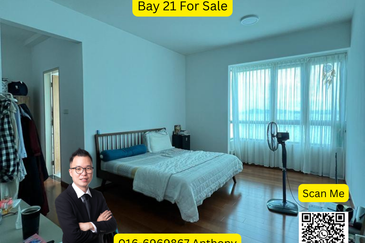 Bay 21 Condominium