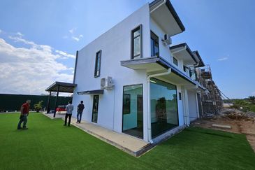 Taman Desa Kelanahan Papar