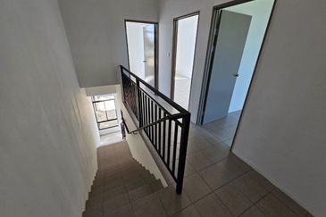 Taman Desa Kelanahan Papar