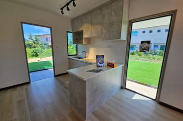 Taman Desa Kelanahan Papar