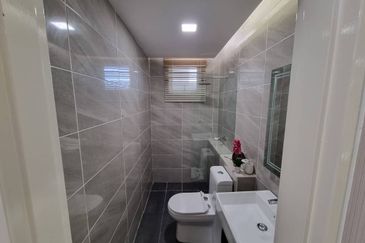 Sky88 Residences Bundusan