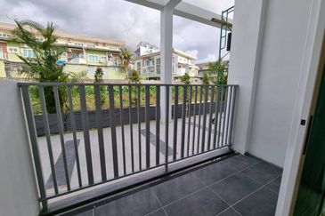 Sky88 Residences Bundusan