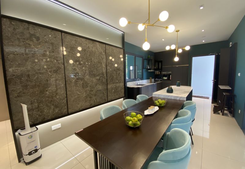 The Logg -  SHOREA EXCEUTIVE SUITES