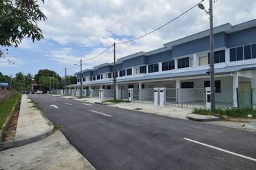 Taman Mewah Tuaran Double storey