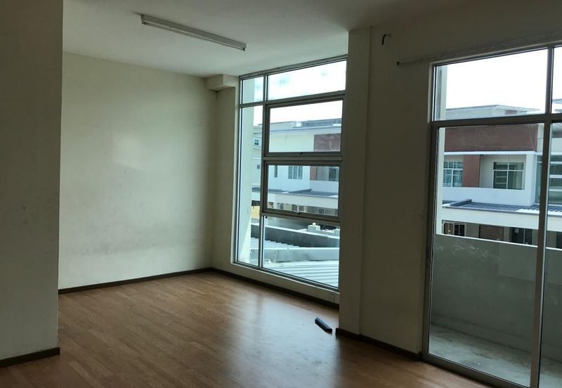 Taman Bukit Hijau Double storey Inanam