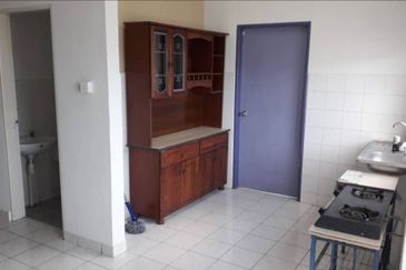 Inanam City Apartment