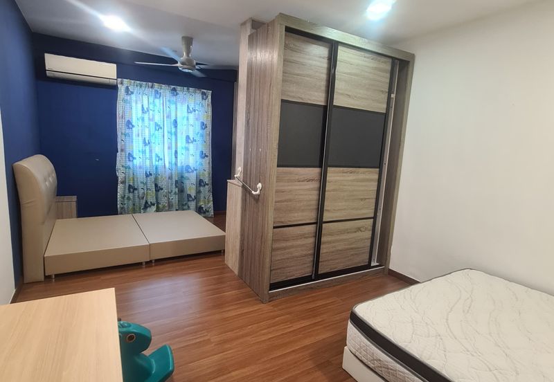 Taman Bukit Hijau Semi D