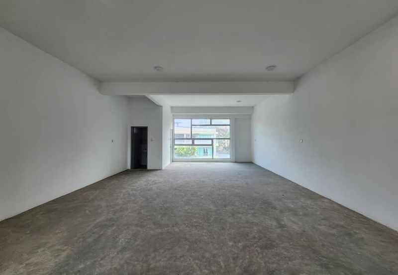 Suria Inanam Shoplot