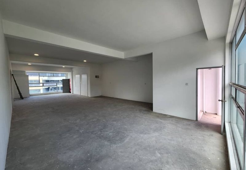 Suria Inanam Shoplot