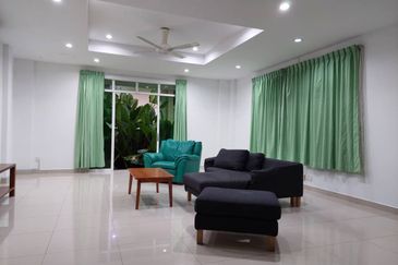 Kianson country heights Inanam Bungalow