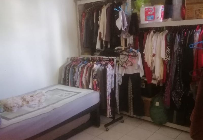 Regency Park Apartment