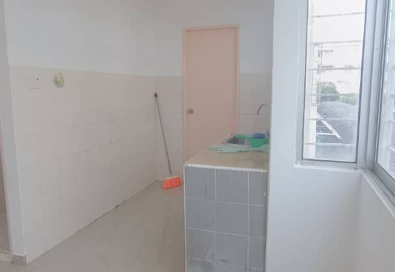 UUC Apartment Level 2