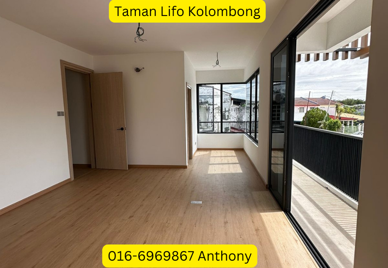 Taman Lifo 3 Storey Semi Detached Double storey Kolombong with private lift- Flood free