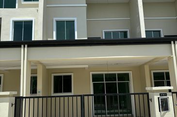 Taman Sinar Baru 2 storey Papar