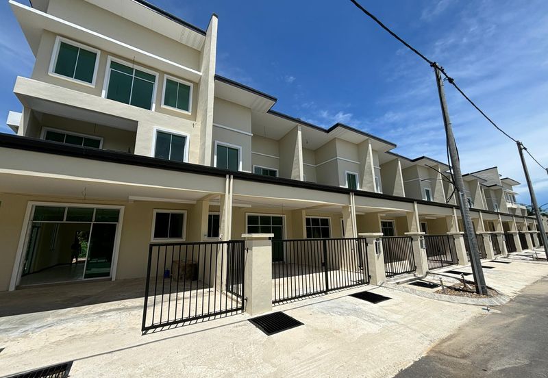 Taman Sinar Baru 2 storey Papar