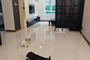 Kristal Condominium 3 bedroom 2 bathroom