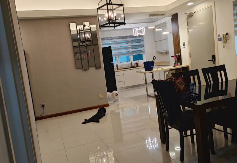 Kristal Condominium 3 bedroom 2 bathroom